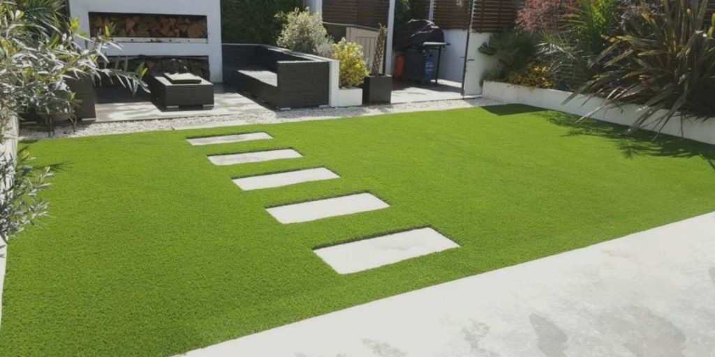 Using the artificial grass