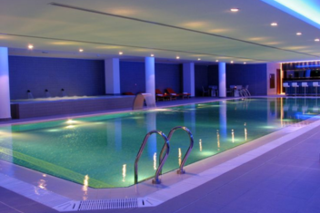 indoor swimming pool in dubai villa