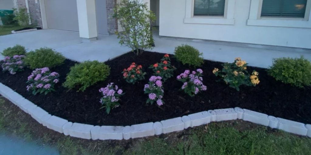 Modern Front Flower Bed Design